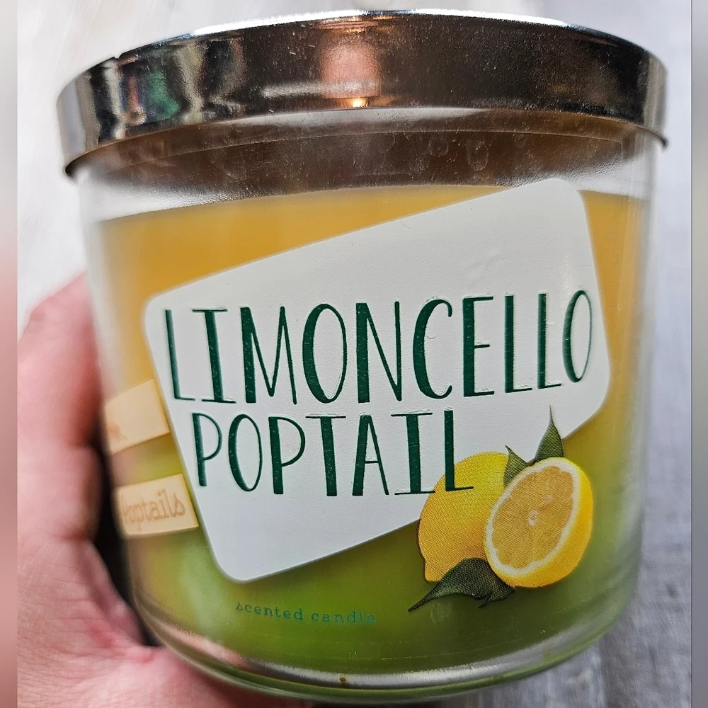Bath & Body Works Lemoncello Poptail Candle 3 Wick NEW HTF 2015